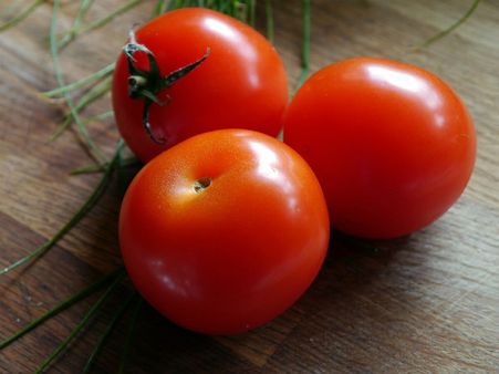 ৫. টমাটো: ৫. টমাটো: