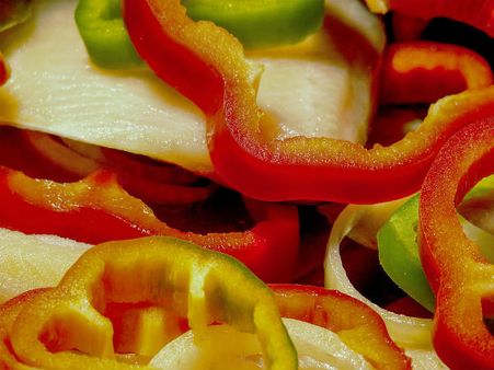 ৬. ব্যথা কমায়: