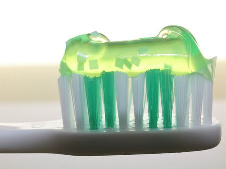 ৫. হাড়ের স্বাস্থ্য়ের অবনতি ঘটে: ৫. হাড়ের স্বাস্থ্য়ের অবনতি ঘটে: