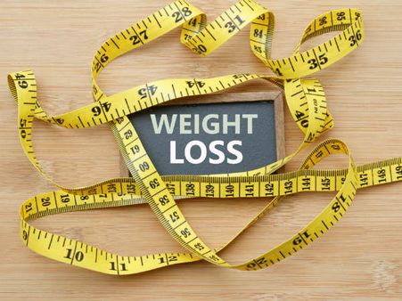 ১. ওজন কমাতে সাহায্য করে: ১. ওজন কমাতে সাহায্য করে: