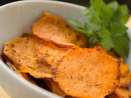 ৪. ভিটামিন সি-এর ঘাটতি দূর করে: ৪. ভিটামিন সি-এর ঘাটতি দূর করে: