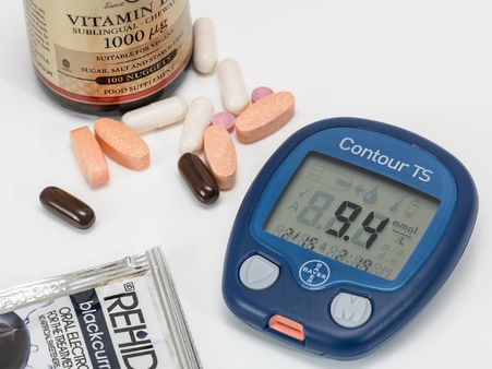 ২. ডায়াবেটিস রোগকে দূরে রাখে: ২. ডায়াবেটিস রোগকে দূরে রাখে: