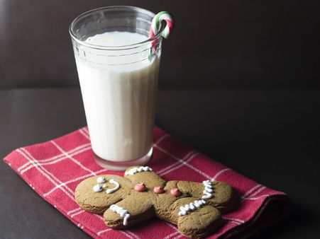 ৪. হাড়কে মজবুত করে: