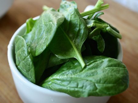 ৪.পালং শাক: