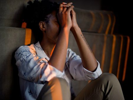 ৫. মানসিক অবসাদের হাত থেকে রক্ষা মেলে: