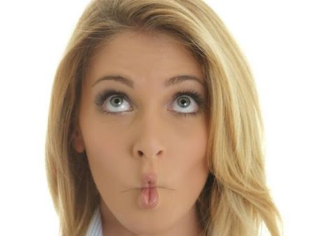 ৫. মাছের মতো মুখ করতে হবে: ৫. মাছের মতো মুখ করতে হবে: