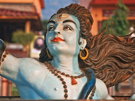 ৬. পাপের থেকে মুক্তি মেলে: