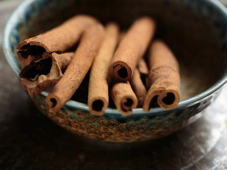 ৭. দারচিনি: