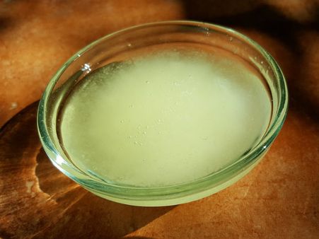 ৮. নারকেল তেল: ৮. নারকেল তেল: