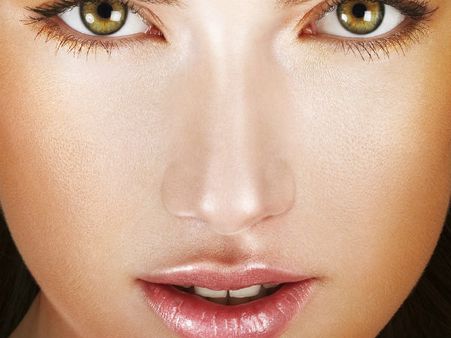 ৯. ত্বকের উজ্জ্বলতা বৃদ্ধি পায়: ৯. ত্বকের উজ্জ্বলতা বৃদ্ধি পায়: