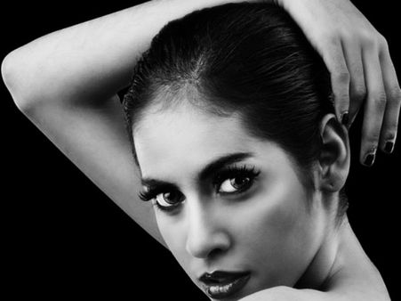 ১. বেসন এবং ভাতের ফ্যান: