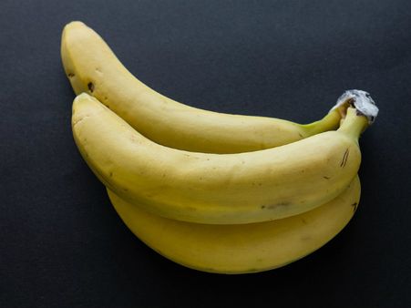 ২. কলাকে কাজে লাগাতে ভুলবেন না: