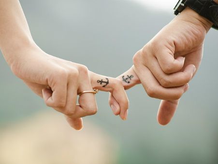 ৩. স্বামী-স্ত্রীর সম্পর্কের উন্নতি ঘটে: