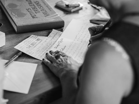 ৪. হিজিবিজি লেখা: