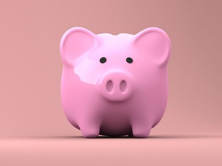 ৩. আয়নার কারসাজি: