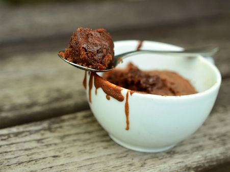 ৬. স্কাল্পে সংক্রমণের আশঙ্কা কমবে: