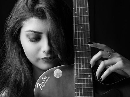 ৬. ত্বক উজ্জ্বল হয়ে উঠবে: