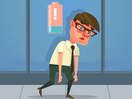 ৮. এনার্জির ঘাটতি দেখা দেয়: