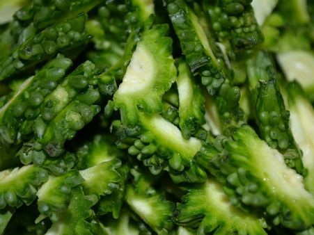 ৩. ব্লাড সুগারকে নিয়ন্ত্রণে রাখে: