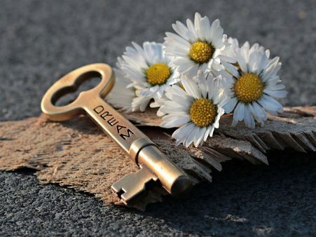 ১. ভুলকে পিছনে ফেলে এগতে চলেছেন: