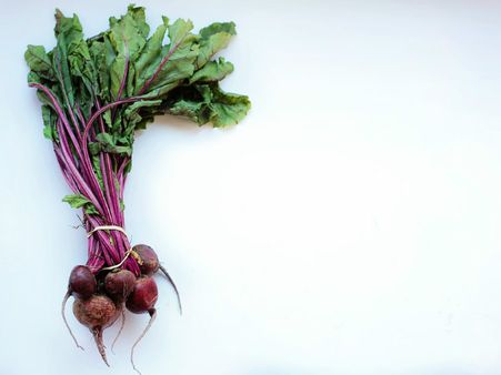 ১. বিটরুট: