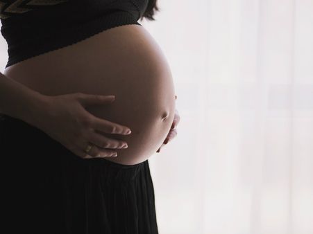 ২. বাচ্চার শারীরিক উন্নতি ঘটে: