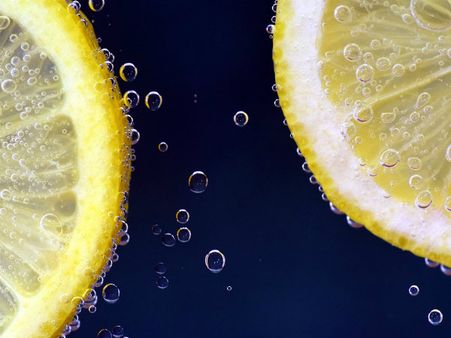 ২. লেবুর মহিমা: