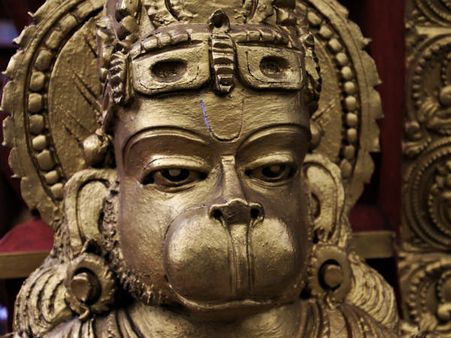 ৩. মঙ্গলবার: