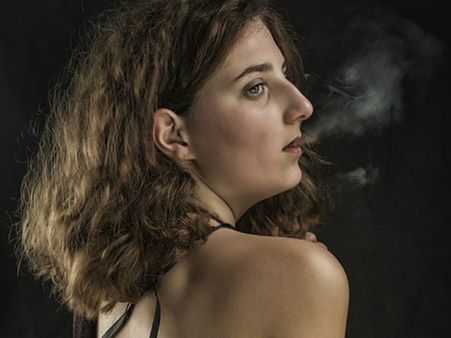 ৩. সিগারেট খাওয়া চলবে কি? 