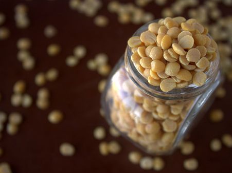 ৩. ডাল নিবেদন করতে হবে: