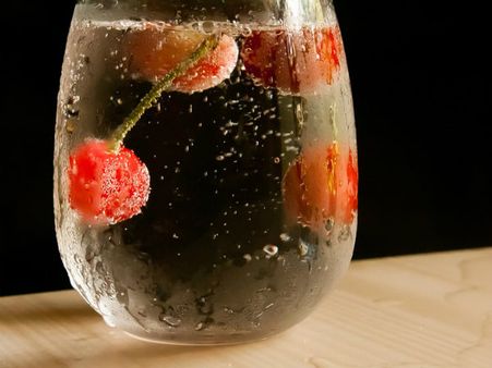 ৩. ফ্লেবার পানীয় নৈব নৈব চ: 