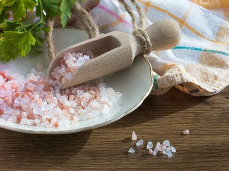 ৪. সন্ধক লবন: