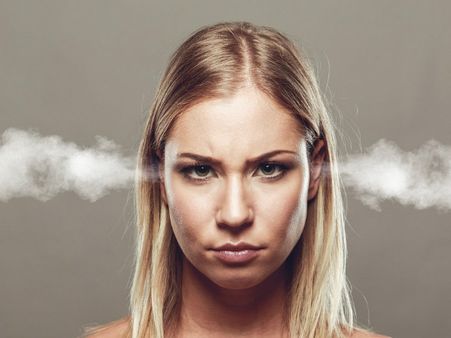 ৫. রাগের প্রকোপ কমে: