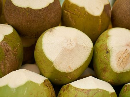 ২. ডাবের জল: