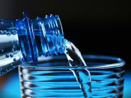 ৭. জল বেশি করে খেতে হবে: