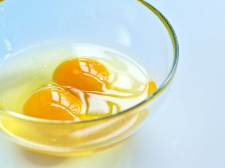 ১১.হাড়কে শক্তপোক্ত করে: