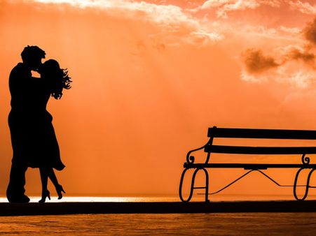 ২. মনের মতো জীবনসঙ্গী পেতে: