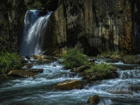 ৩. জলপ্রপাতের ছবি: