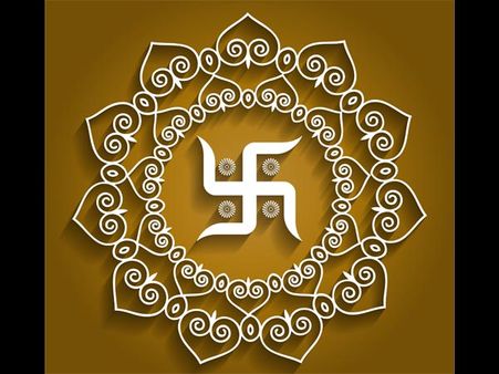 ৩. সোয়াস্তিকা এবং ওম চিহ্ন একসঙ্গে: