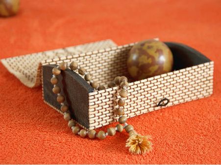 ৪. বগলামুখি মন্ত্র: