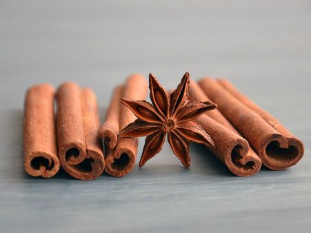 ৪. দারচিনি: