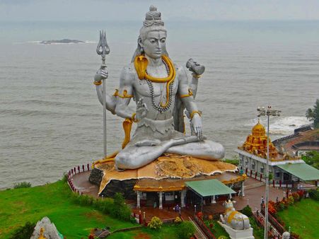 ৪. ত্রিশূল: