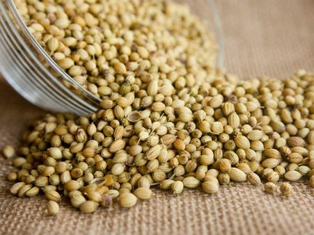 ৪.ধনে বীজ: