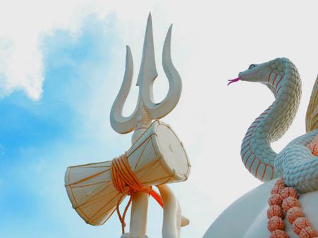 ৫. পাপের হাত থেকে রক্ষা মেলে: