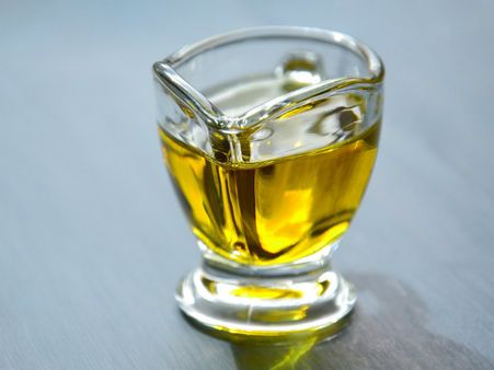 শনি দেবকে প্রসন্ন করার আরও কিছু পদ্ধতি: