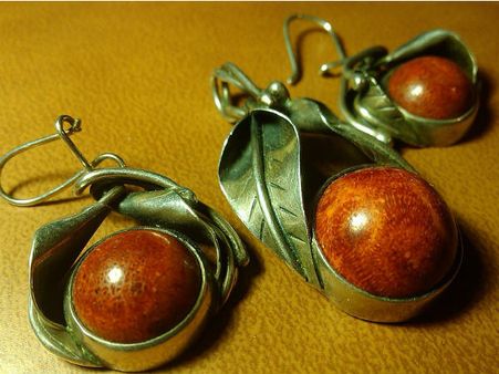 ৬. কানের দুল: