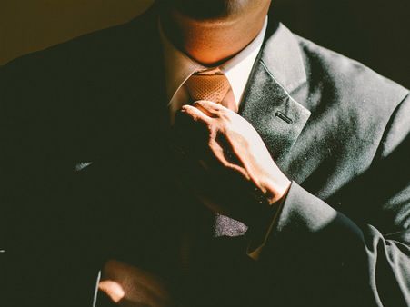 ১. কর্মক্ষেত্রে উন্নতি লাভের পথ প্রশস্ত হয়: