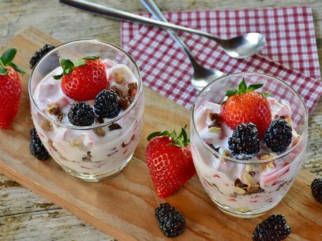 ১১.লস্যি: 