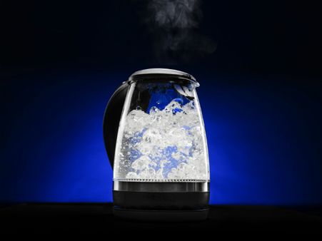 ২. চুলের সৌন্দর্য বৃদ্ধি পায়: