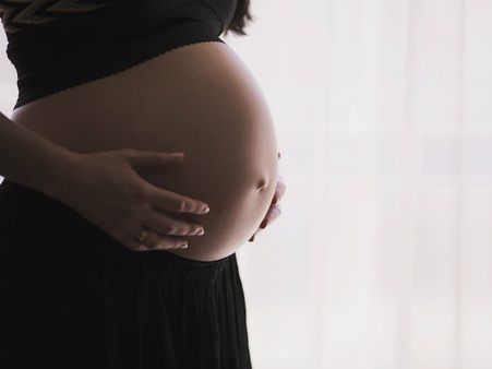 ৫. মা হওয়ার পথে বাঁধার সৃষ্টি হয়: 